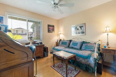 1365 Shea Ter, Vallejo, CA 94591 photo 17