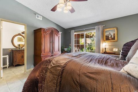 1365 Shea Ter, Vallejo, CA 94591 photo 20