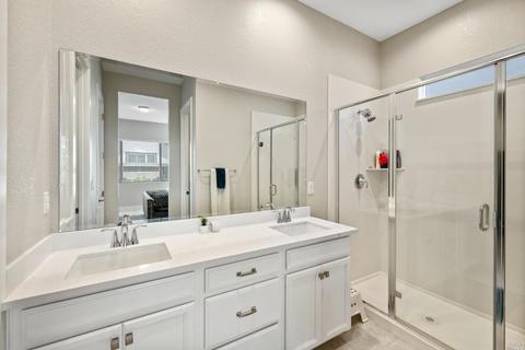 642 Periwinkle Dr, Vacaville, CA 95687 photo 24
