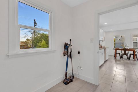 1827 Tennessee St, Vallejo, CA 94590 photo 13