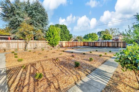 1827 Tennessee St, Vallejo, CA 94590 photo 15
