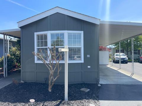 60 Oakwood Dr, Petaluma, CA 94954