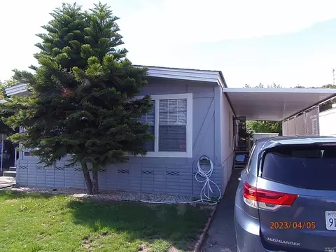 11 Palm Dr, Pittsburg, CA 94565 photo 2