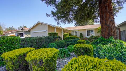 4580 Heath Cir, Rohnert Park, CA 94928