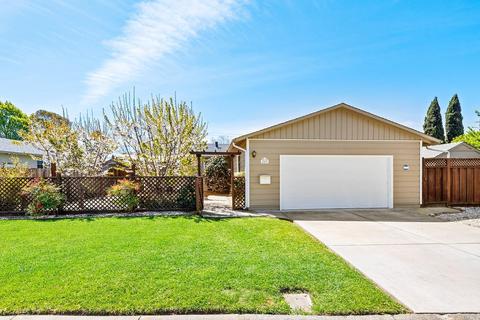 301 Adele Ave, Rohnert Park, CA 94928 photo 2