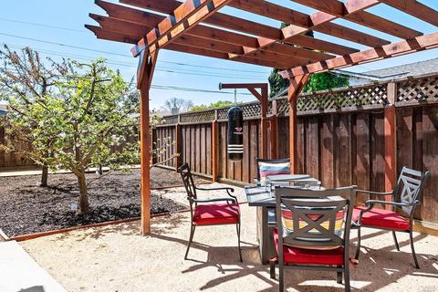 301 Adele Ave, Rohnert Park, CA 94928 photo 35