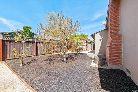 301 Adele Ave, Rohnert Park, CA 94928 photo 32