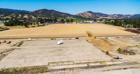 1801 N State St, Ukiah, CA 95482 photo 7
