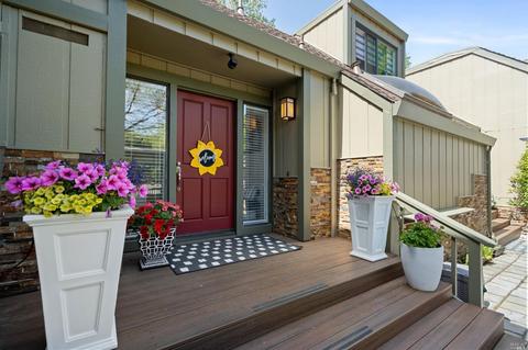 6472 Timber Springs Dr, Santa Rosa, CA 95409
