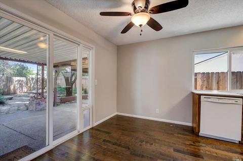 2422 Sunrise Dr, Fairfield, CA 94533 photo 11