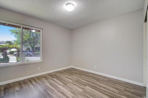 2422 Sunrise Dr, Fairfield, CA 94533 photo 17