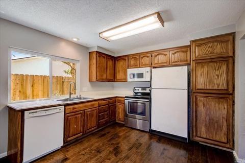2422 Sunrise Dr, Fairfield, CA 94533 photo 7
