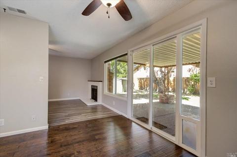 2422 Sunrise Dr, Fairfield, CA 94533 photo 13