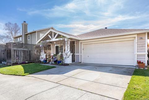 1285 Pickett St, Sonoma, CA 95476