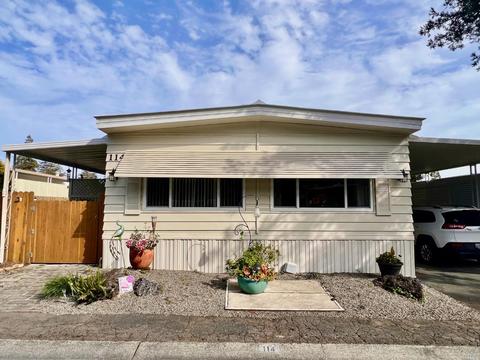 114 N Napa Dr, Petaluma, CA 94954