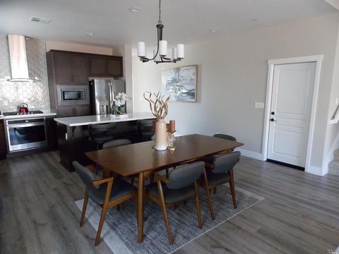 1342 Calabazas Dr, Windsor, CA 95492 photo 32