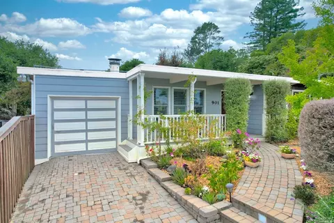 901 Greenhill Rd, Mill Valley, CA 94941