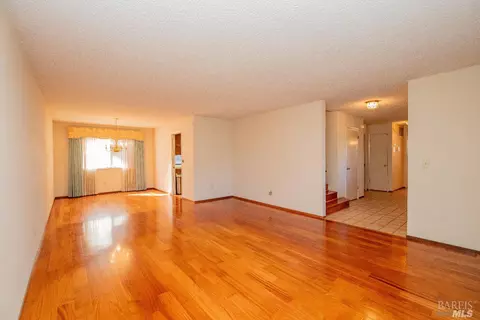 3102 Americano Ct, Fairfield, CA 94533 photo 7
