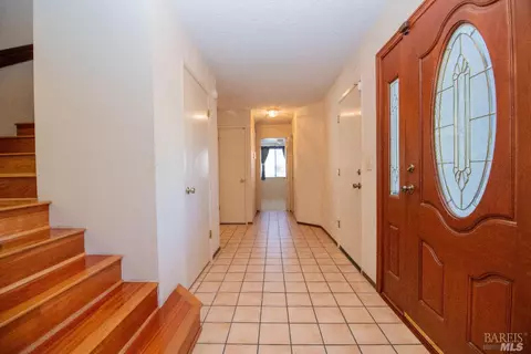 3102 Americano Ct, Fairfield, CA 94533 photo 5