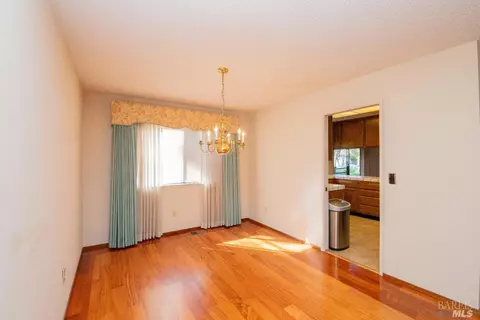 3102 Americano Ct, Fairfield, CA 94533 photo 9
