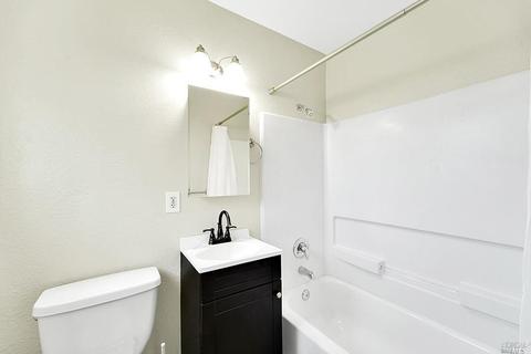 1520 Lassen Ct, Vallejo, CA 94591 photo 17