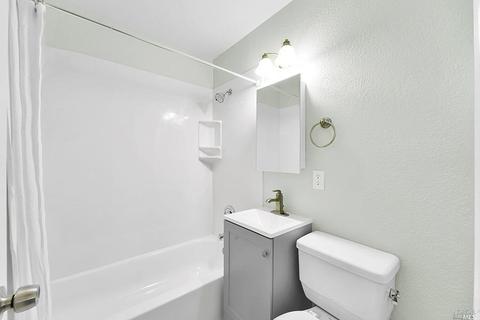 1520 Lassen Ct, Vallejo, CA 94591 photo 21