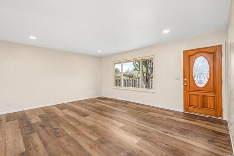 8465 Larch Ave, Cotati, CA 94931 photo 4