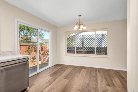 8465 Larch Ave, Cotati, CA 94931 photo 11