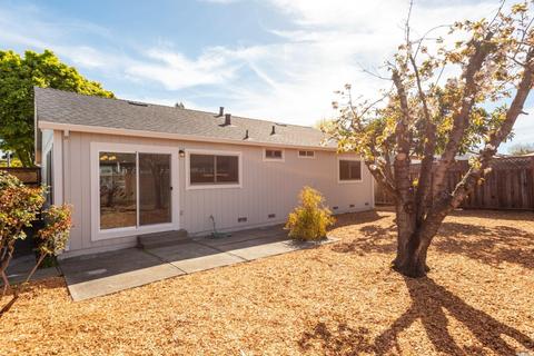 8465 Larch Ave, Cotati, CA 94931 photo 23