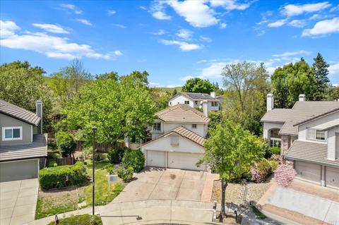 2153 Crestview Ct, Fairfield, CA 94534 photo 9
