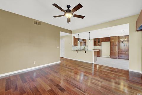124 Silver Eagle Way, Vacaville, CA 95688 photo 35