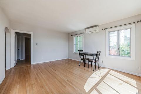 562 Rodeo Ave, Rodeo, CA 94572 photo 3