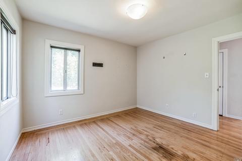 562 Rodeo Ave, Rodeo, CA 94572 photo 13