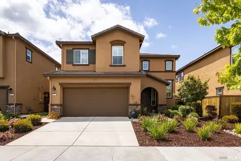 5053 King Pl, Rohnert Park, CA 94928