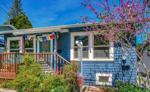 7611 Washington Ave, Sebastopol, CA 95472