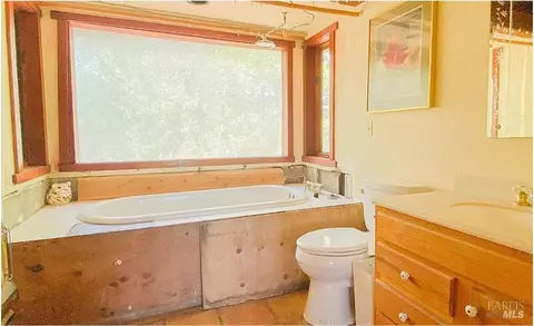 23300 Old Wagon Rd, Willits, CA 95490 photo 16