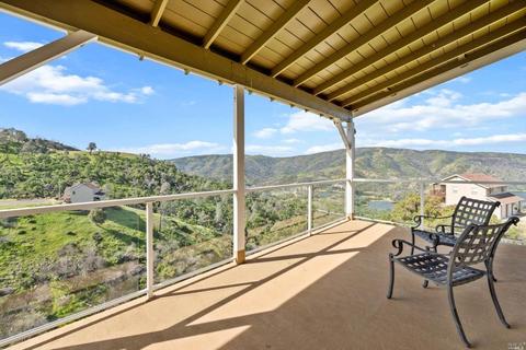 231 Manzanita Ln, Napa, CA 94558