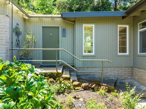 2494 Riverview Dr, Healdsburg, CA 95448 photo 6