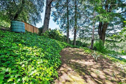 2494 Riverview Dr, Healdsburg, CA 95448 photo 44