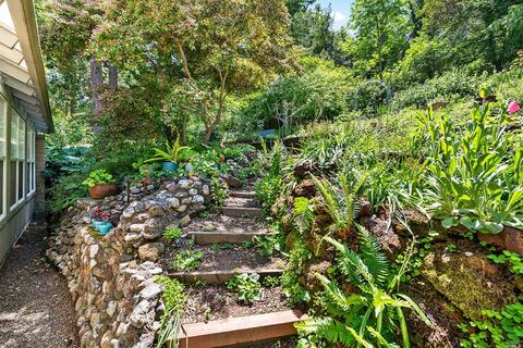 2494 Riverview Dr, Healdsburg, CA 95448 photo 48