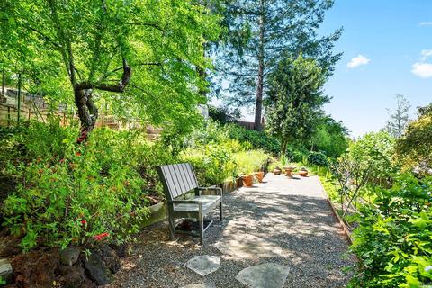 2494 Riverview Dr, Healdsburg, CA 95448 photo 36