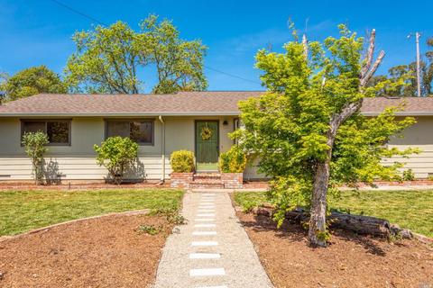 5022 Buckthorn Ct, Santa Rosa, CA 95409