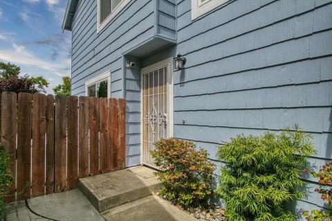 220 Stageline Dr, Vallejo, CA 94591 photo 4