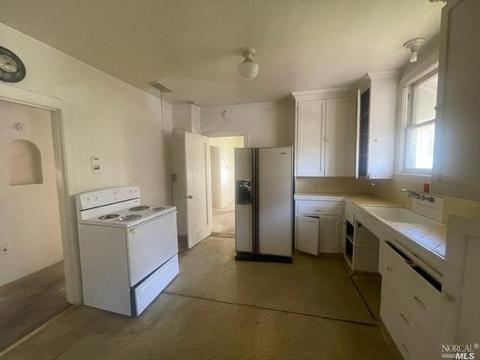 115 9th St, Vallejo, CA 94590 photo 4