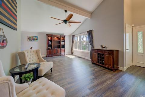 125 Valhalla Ct, Vacaville, CA 95687 photo 9