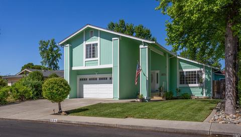 125 Valhalla Ct, Vacaville, CA 95687 photo 2