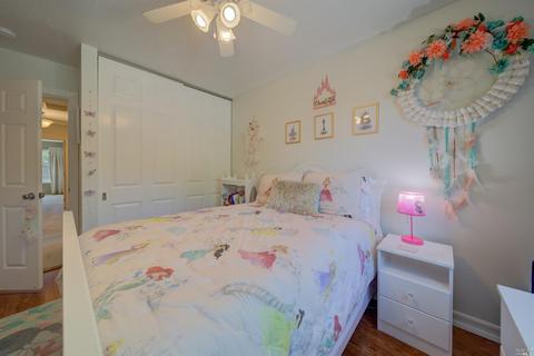 125 Valhalla Ct, Vacaville, CA 95687 photo 40