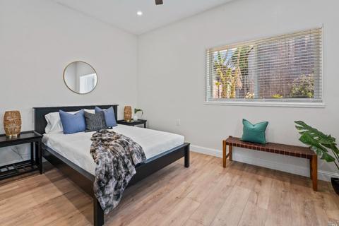624 Grant St, Vallejo, CA 94590 photo 1