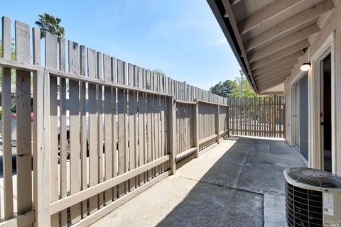 2 Roundtree Blvd, San Rafael, CA 94903 photo 21