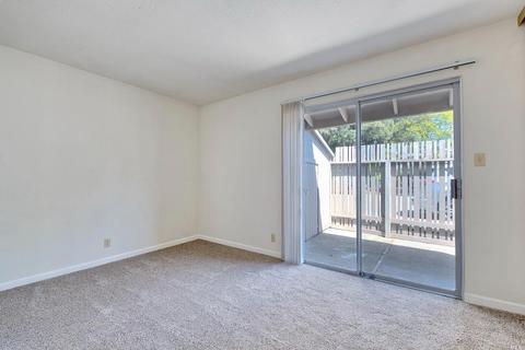 2 Roundtree Blvd, San Rafael, CA 94903 photo 13